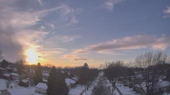 Weather camera view of Sibley East Middle and High School.