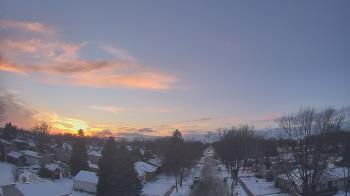 Weather camera view of Sibley East Middle and High School.