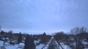 Weather camera view of Sibley East Middle and High School.