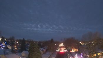 Weather camera view of Sibley East Middle and High School.