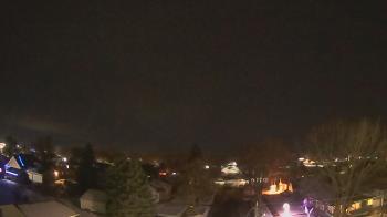 Weather camera view of Sibley East Middle and High School.