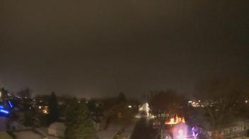 Weather camera view of Sibley East Middle and High School.