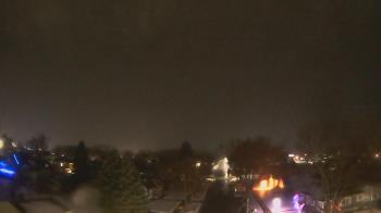 Weather camera view of Sibley East Middle and High School.