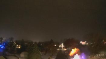 Weather camera view of Sibley East Middle and High School.