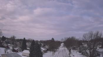 Weather camera view of Sibley East Middle and High School.