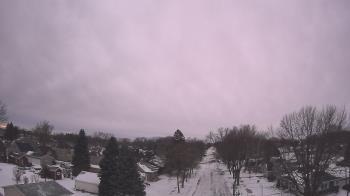 Weather camera view of Sibley East Middle and High School.