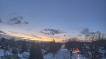 Weather camera view of Sibley East Middle and High School.
