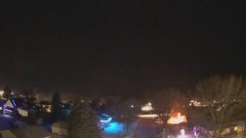 Weather camera view of Sibley East Middle and High School.