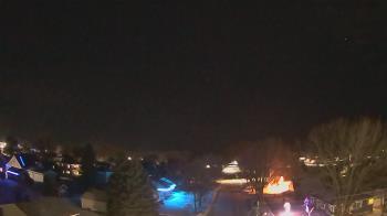 Weather camera view of Sibley East Middle and High School.