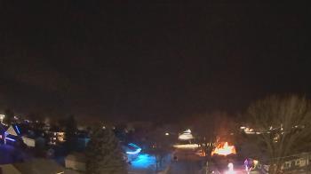 Weather camera view of Sibley East Middle and High School.