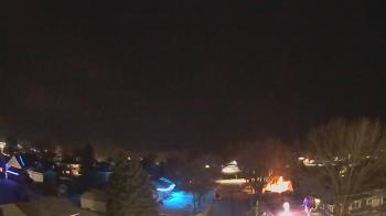 Weather camera view of Sibley East Middle and High School.