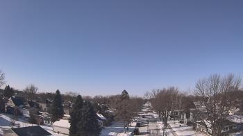 Weather camera view of Sibley East Middle and High School.