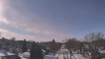 Weather camera view of Sibley East Middle and High School.