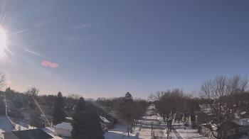 Weather camera view of Sibley East Middle and High School.