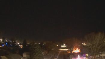 Weather camera view of Sibley East Middle and High School.