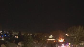 Weather camera view of Sibley East Middle and High School.