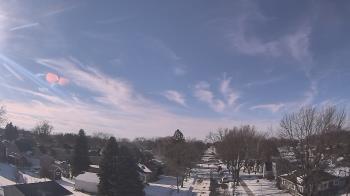 Weather camera view of Sibley East Middle and High School.
