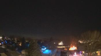 Weather camera view of Sibley East Middle and High School.