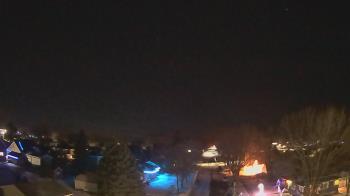 Weather camera view of Sibley East Middle and High School.