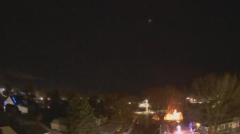 Weather camera view of Sibley East Middle and High School.