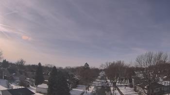 Weather camera view of Sibley East Middle and High School.