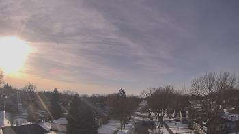 Weather camera view of Sibley East Middle and High School.