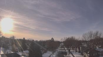 Weather camera view of Sibley East Middle and High School.