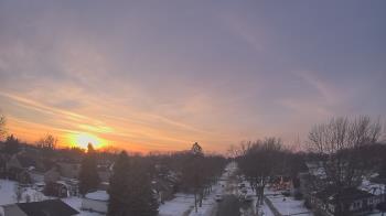 Weather camera view of Sibley East Middle and High School.
