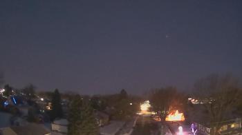 Weather camera view of Sibley East Middle and High School.