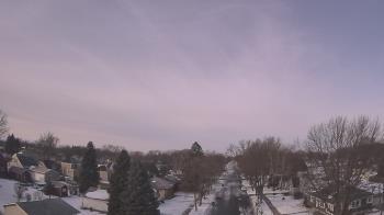 Weather camera view of Sibley East Middle and High School.