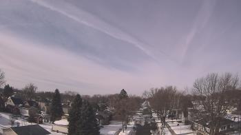 Weather camera view of Sibley East Middle and High School.