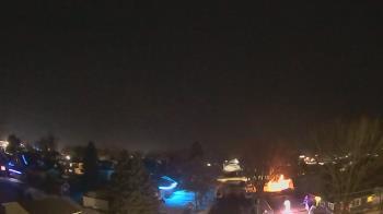 Weather camera view of Sibley East Middle and High School.