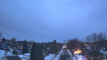 Weather camera view of Sibley East Middle and High School.