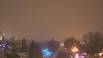 Weather camera view of Sibley East Middle and High School.