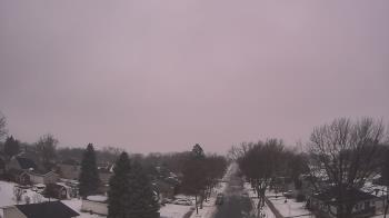 Weather camera view of Sibley East Middle and High School.