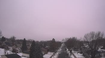 Weather camera view of Sibley East Middle and High School.