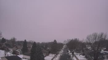 Weather camera view of Sibley East Middle and High School.