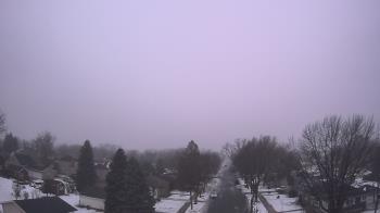 Weather camera view of Sibley East Middle and High School.