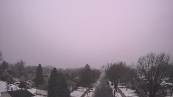 Weather camera view of Sibley East Middle and High School.