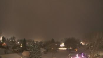 Weather camera view of Sibley East Middle and High School.