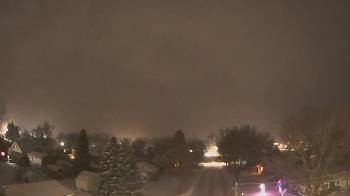 Weather camera view of Sibley East Middle and High School.