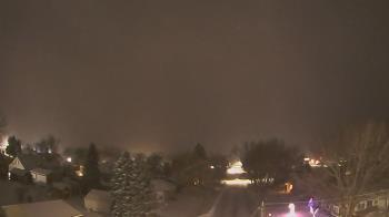 Weather camera view of Sibley East Middle and High School.