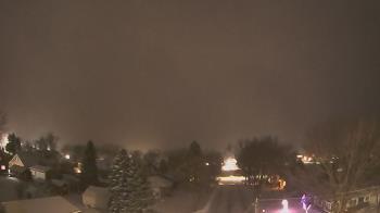 Weather camera view of Sibley East Middle and High School.