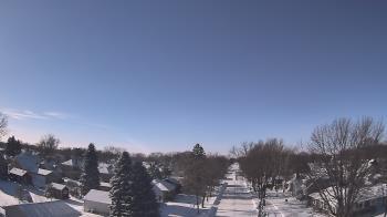 Weather camera view of Sibley East Middle and High School.
