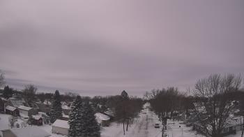 Weather camera view of Sibley East Middle and High School.