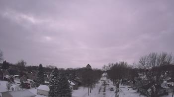 Weather camera view of Sibley East Middle and High School.