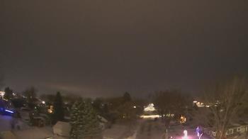 Weather camera view of Sibley East Middle and High School.