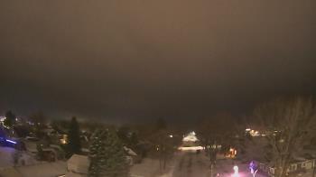 Weather camera view of Sibley East Middle and High School.