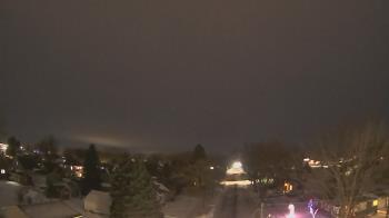 Weather camera view of Sibley East Middle and High School.