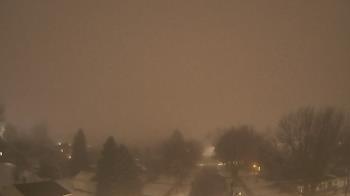 Weather camera view of Sibley East Middle and High School.